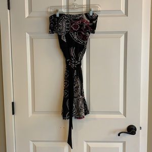 White House Black Market strapless dress with tie